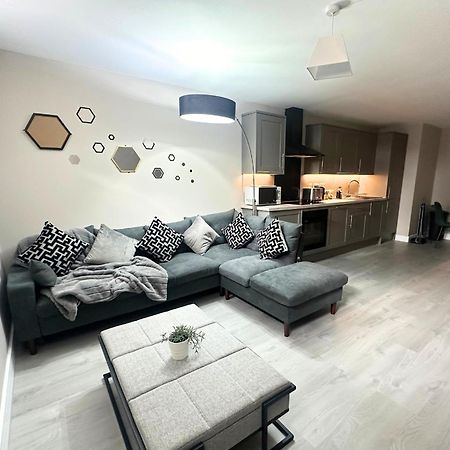Hanley, Stoke - Modern Spacious Apartments By Polkastays Eksteriør bilde