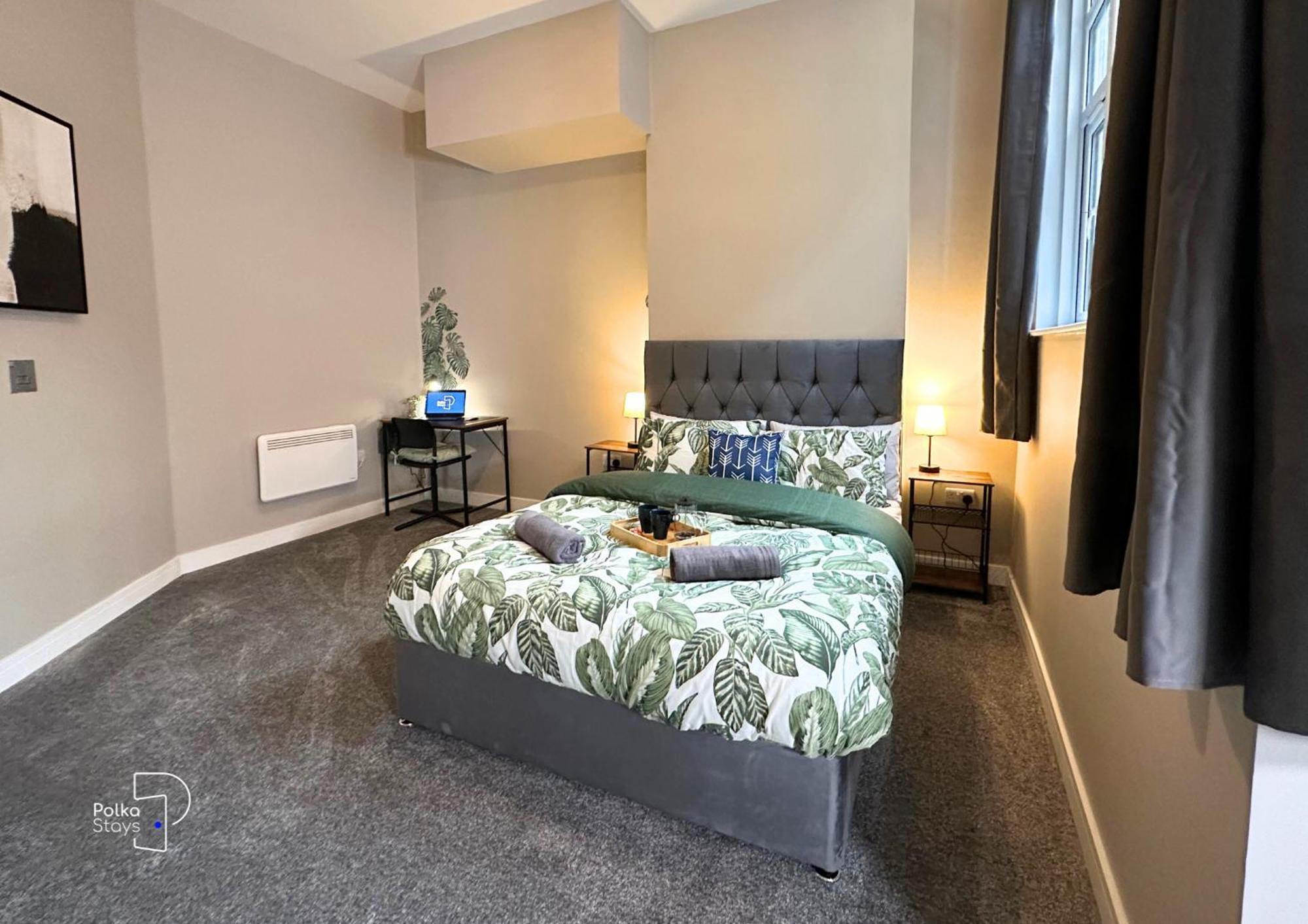 Hanley, Stoke - Modern Spacious Apartments By Polkastays Eksteriør bilde