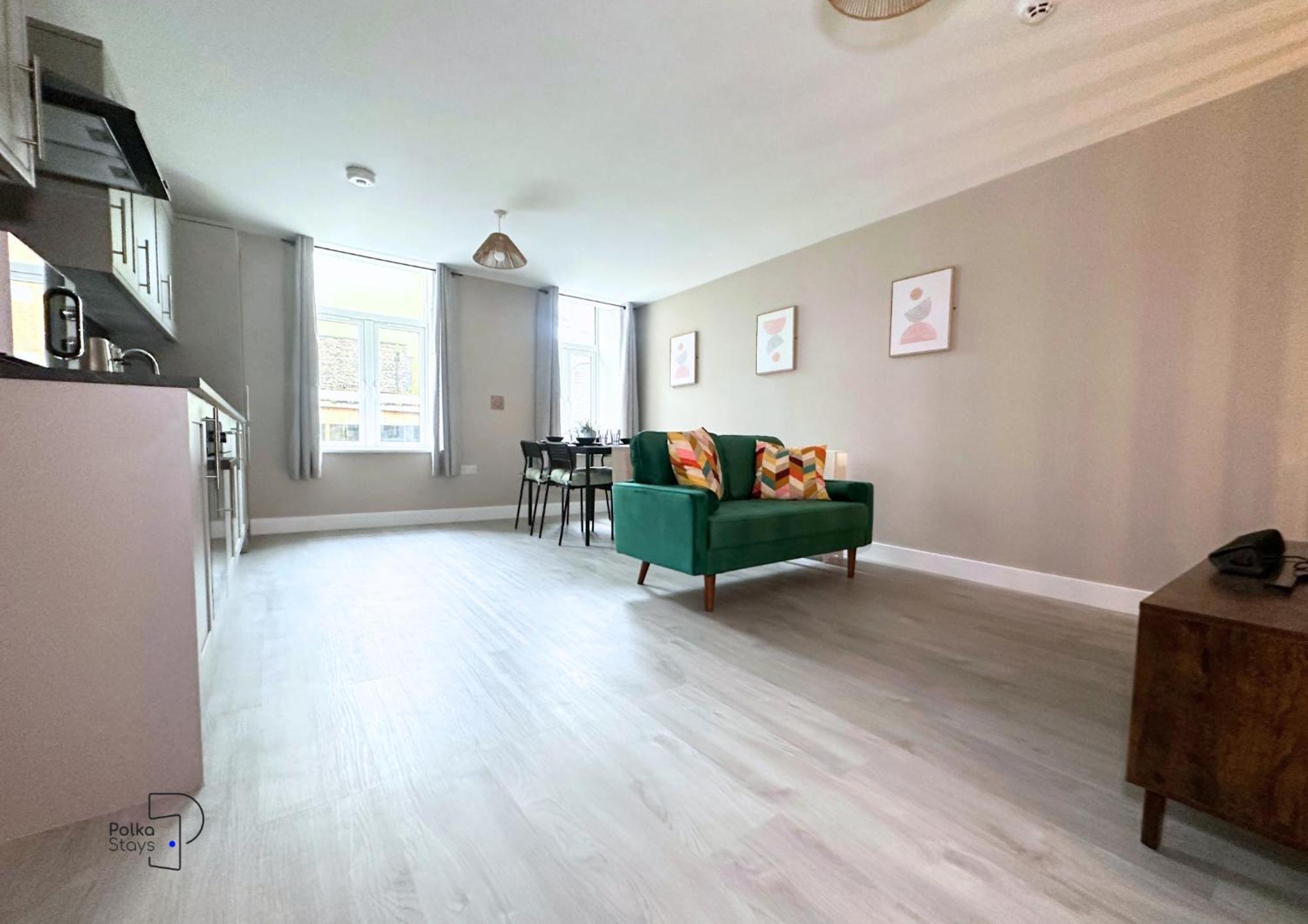Hanley, Stoke - Modern Spacious Apartments By Polkastays Eksteriør bilde