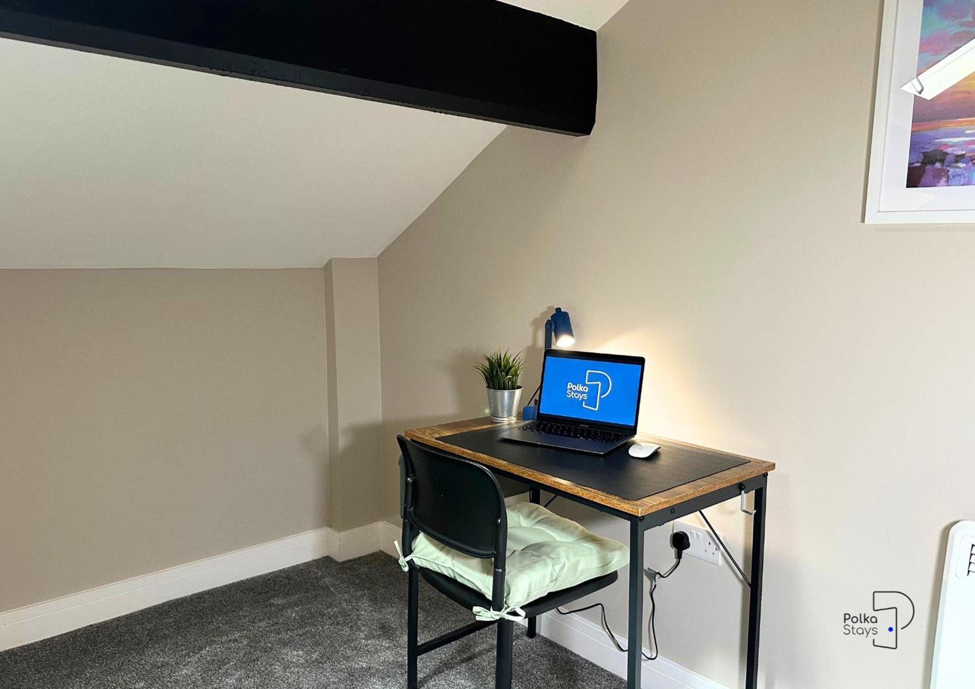 Hanley, Stoke - Modern Spacious Apartments By Polkastays Eksteriør bilde