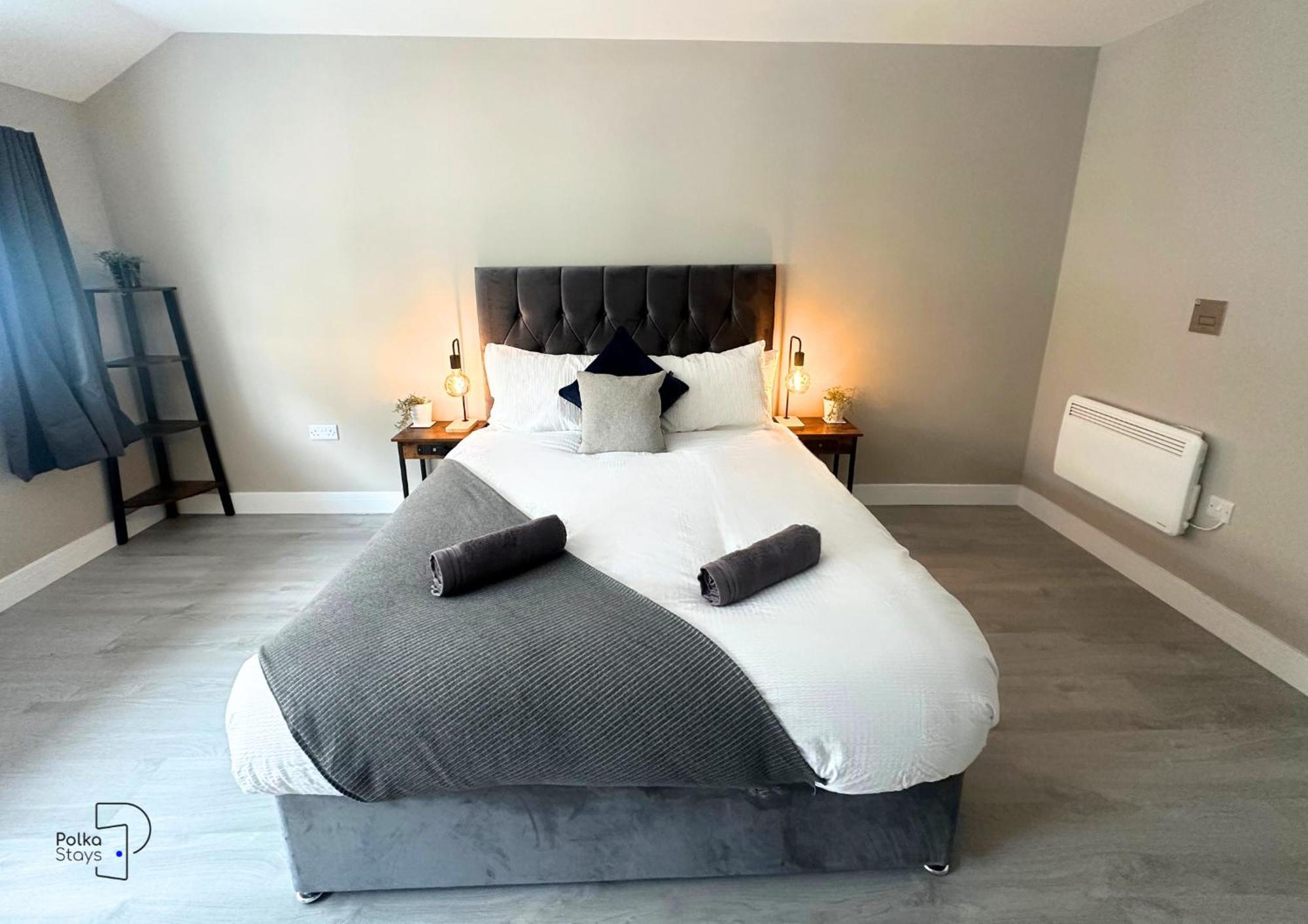 Hanley, Stoke - Modern Spacious Apartments By Polkastays Eksteriør bilde