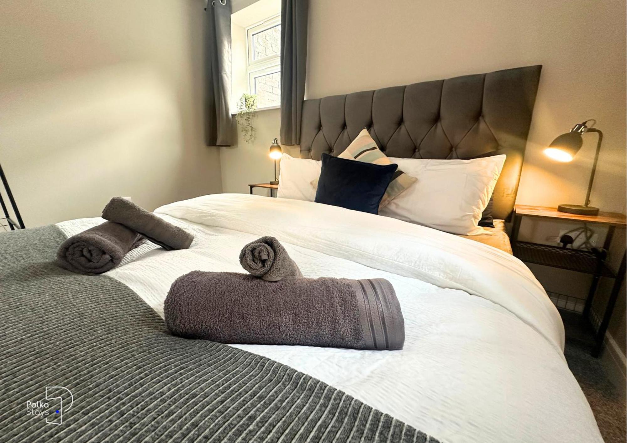 Hanley, Stoke - Modern Spacious Apartments By Polkastays Eksteriør bilde
