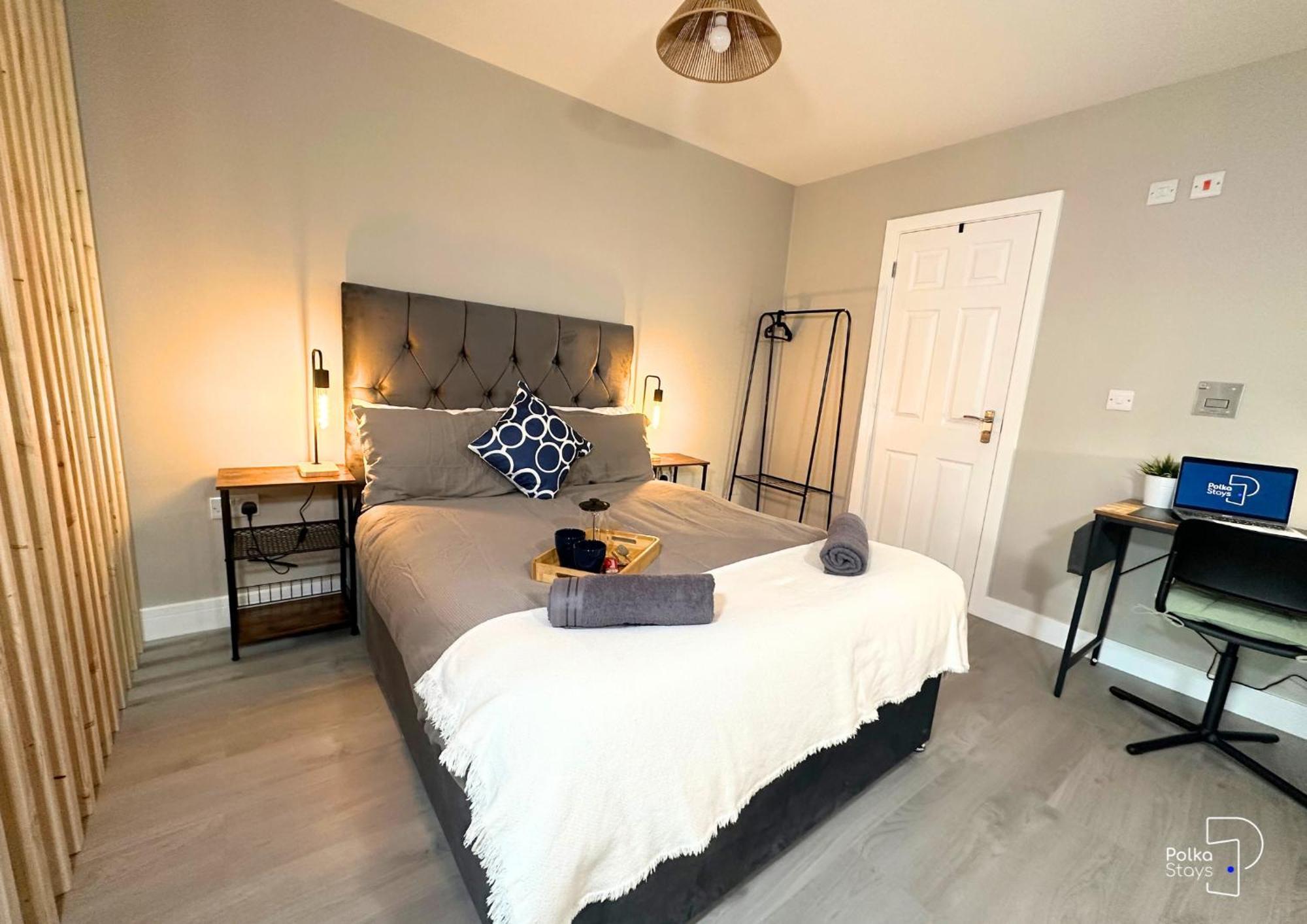 Hanley, Stoke - Modern Spacious Apartments By Polkastays Eksteriør bilde